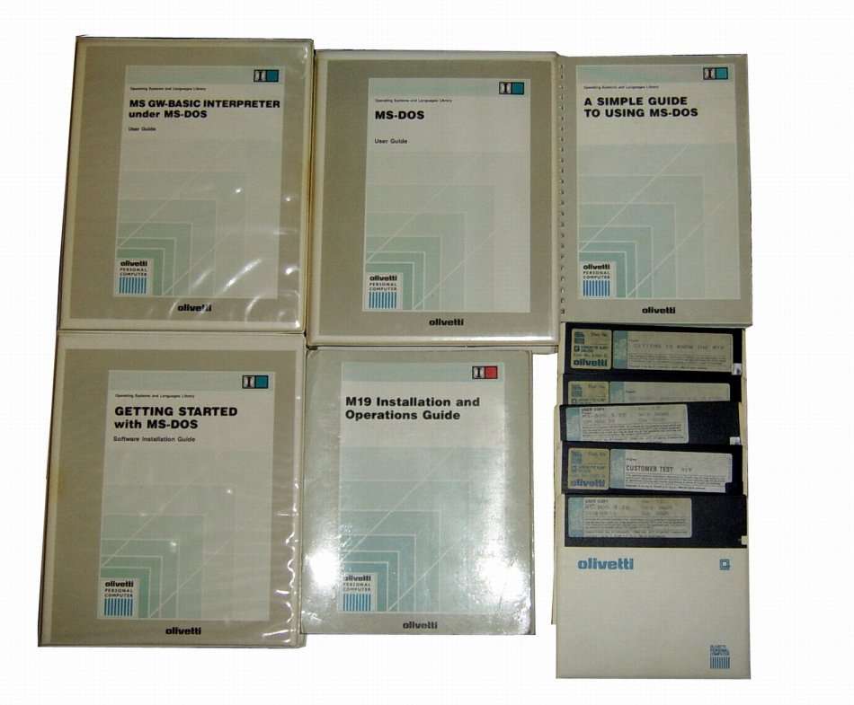 Olivetti M-19 Binder Manuals MS-DOS 3.2 and GW-Basic Guide