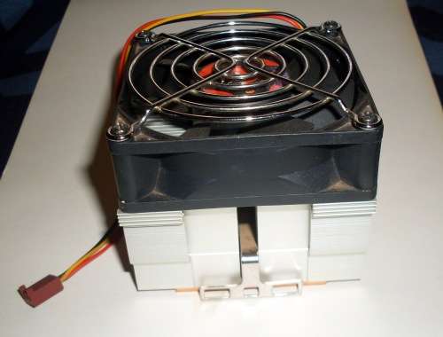 Thermaltake Socket 462/370 Cooler 80mm Fan Copper Base