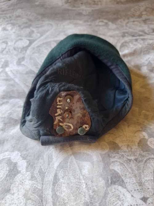 32 Battalion Signals Green Beret with inscription on the inside. PostNet for buyer.