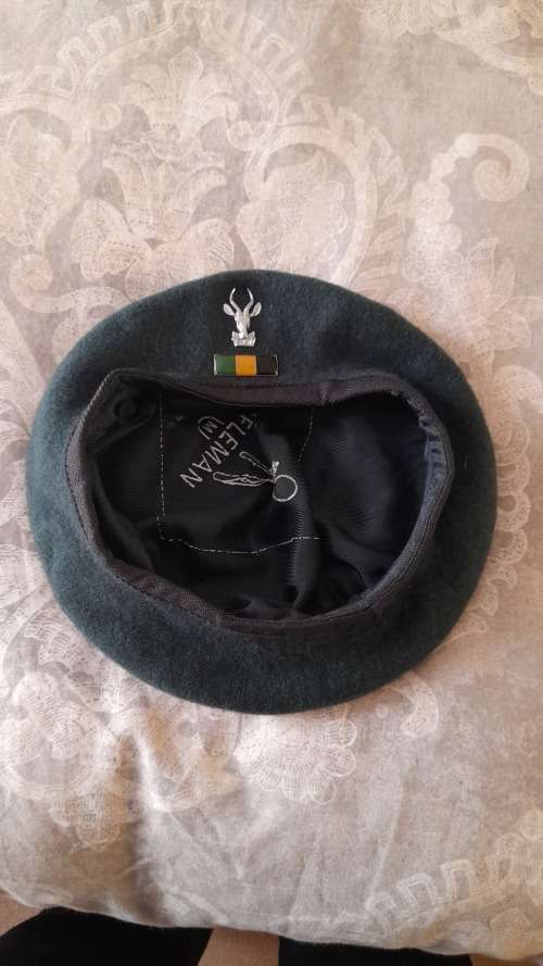 Infantry Beret, Green/Yellow/Black Balkie. Buyer pay PostNet