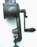 VINTAGE CLAMP TO TABLE HANDCRANK GRINDER