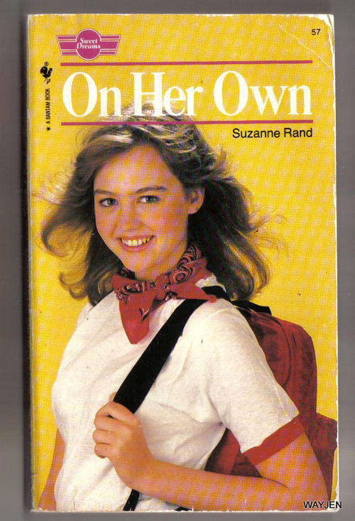 SWEET DREAMS. ON HER OWN. SOFT COVER. 165 PAGES. SLIGHT DISCOLOR OF PAGES.