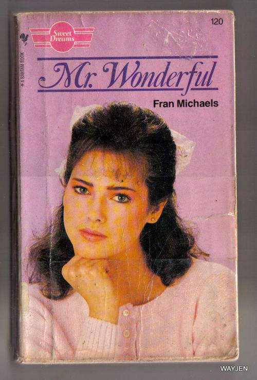 SWEET DREAMS. MR. WONDEFUL. SOFT COVER.167 PAGES. SOME WEAR.