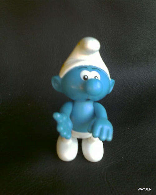 BIG McDONALDS SMURF.