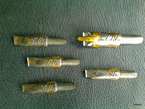 5 PEN NIBS. WILLIAM MITCHELLS POSTER PEN. ENGLAND. L15, L16, L19. SOME RUST/TARNISH.