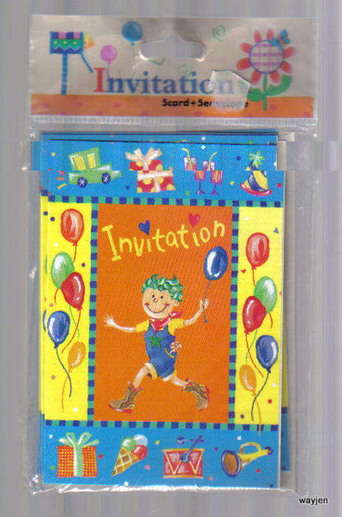 PACK OF 5 INVITATION CARDS AND ENVELOPES TO A CHILDS PARTY. NEW.