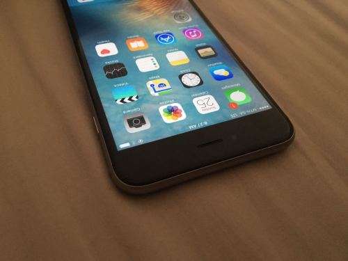 Apple Iphone 6S Plus 64GB! Good condition. Space grey.