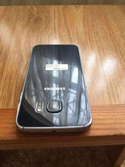 Samsung Galaxy S6 Edge! 128GB! SM925! Black sapphire.