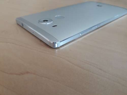 Huawei Mate 8 32GB Silver. Dual sim.
