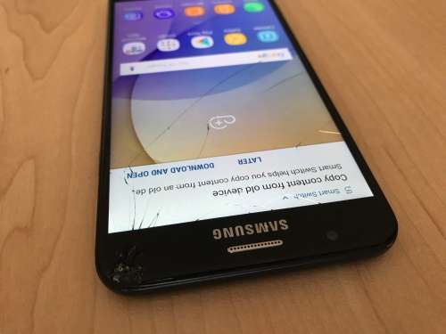 Samsung Galaxy J7 Prime 16GB. Dual sim. with memory card slot!