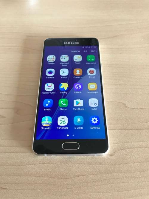 Samsung Galaxy A5 (2016) | 16GB |