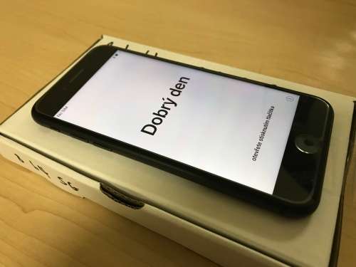 Apple Iphone 8 64GB | Local stock | balance of apple warranty