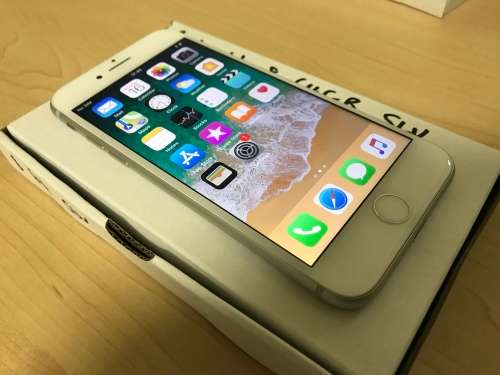 Apple Iphone 8 64GB | Local stock | balance of apple warranty