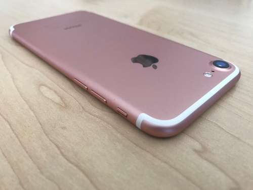 iPhone 7 |128GB | Rose Gold. Local stock.