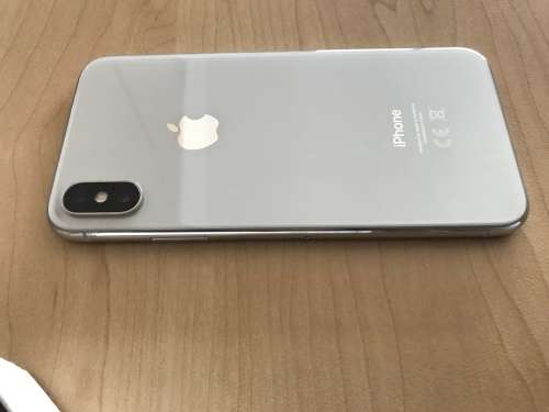 Apple iPhone X 64 GB. Like new.