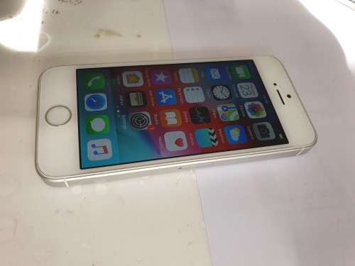 Apple Iphone SE 32GB! Clearout