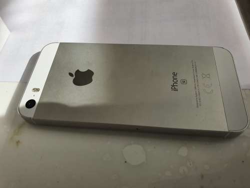 Apple Iphone SE 32GB! Clearout