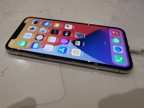 Apple iPhone X 64 GB Silver
