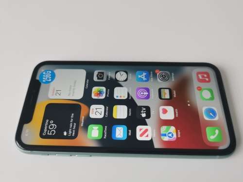 Apple iPhone 11 | 256GB | Green