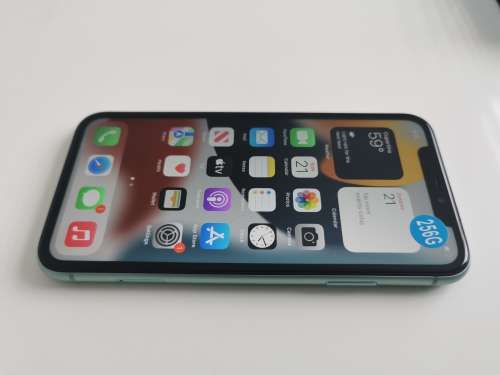Apple iPhone 11 | 256GB | Green