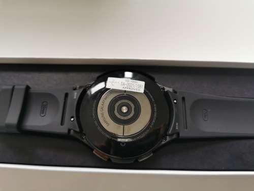 Samsung Galaxy Watch4 Classic (R890) BT Smartwatch (46mm) - Black