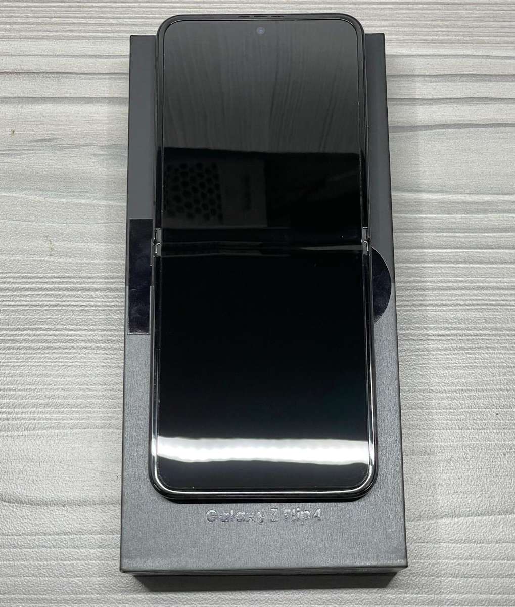 Samsung Galaxy Z Flip 4 5G 128GB