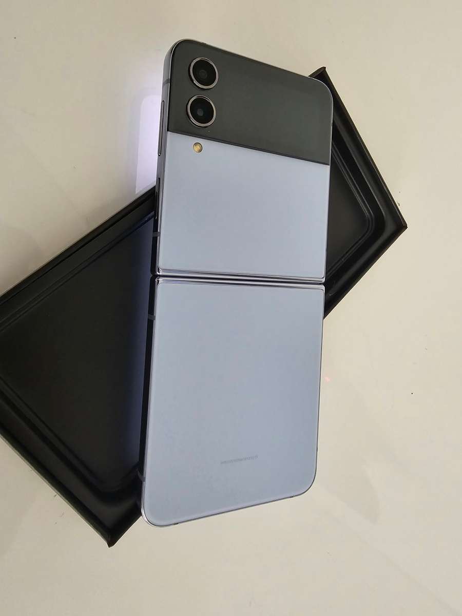 Samsung Galaxy Z Flip 4 5G 128GB