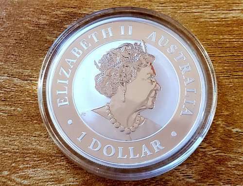 REDUCED 2020 Australian 1oz .9999 Silver Hand of Faith Nugget Coin BEAUTIFUL