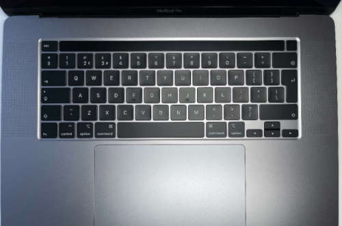 Apple MacBook Pro 16, Intel i9 2.3 Ghz, 8-Core 16GB RAM, 1TB SSD, 8GB AMD 5500M