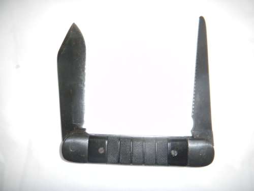 Antique Knife, assumed Military origin, with blade and saw