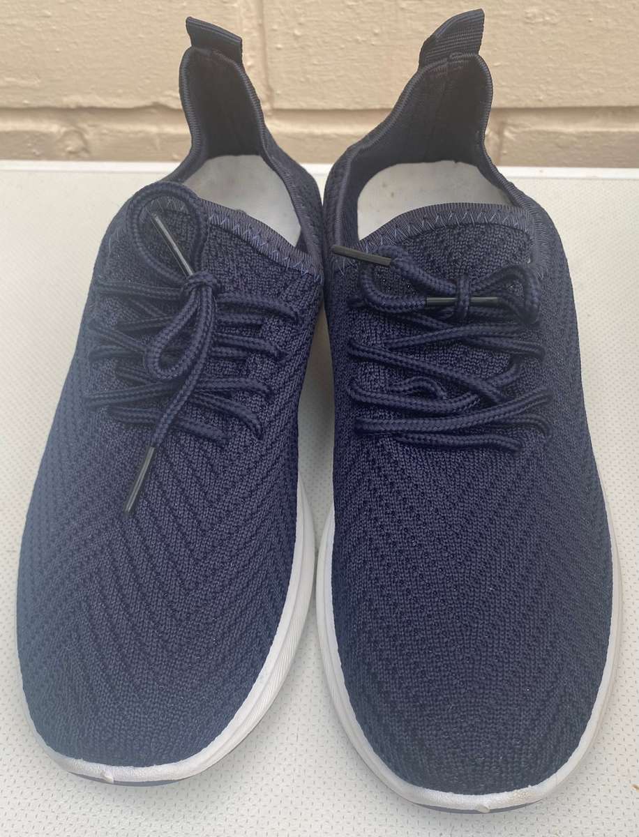Ladies Casual Slip-on Sneaker - Blue - Size 40 (Customer return - no box)