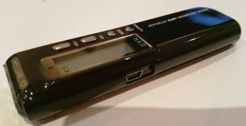 2 GB DIGITAL RECORDER / DICTAPHONE - MP3 - STORAGE