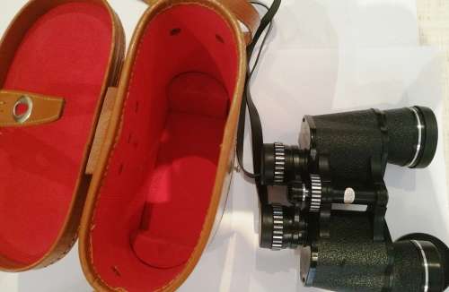 CRESCENT BINOCULARS - VINTAGE IMMACULATE