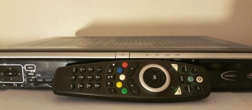 HD TV PVR (+2) DECODER FOR DSTV