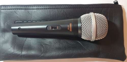 SHURE (LYRIC) 8700 MICROPHONE (I)