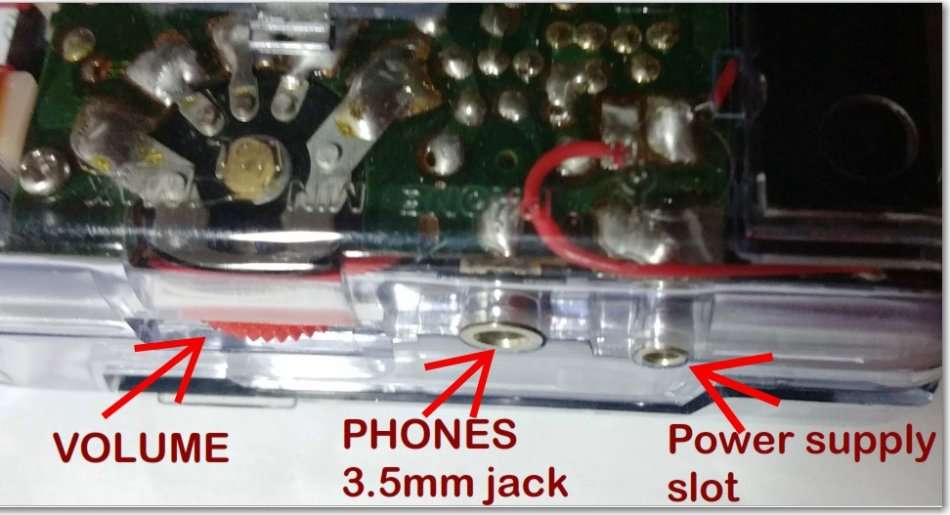 STEREO PERSONAL CASSETTE PLAYER - HIGH RESOLUTION