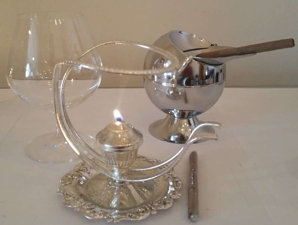 VINTAGE BRANDY / COGNAC WARMER AND ONE BOHEMIA CRYSTAL GLASS BRANDY / COGNAC SNIFTER