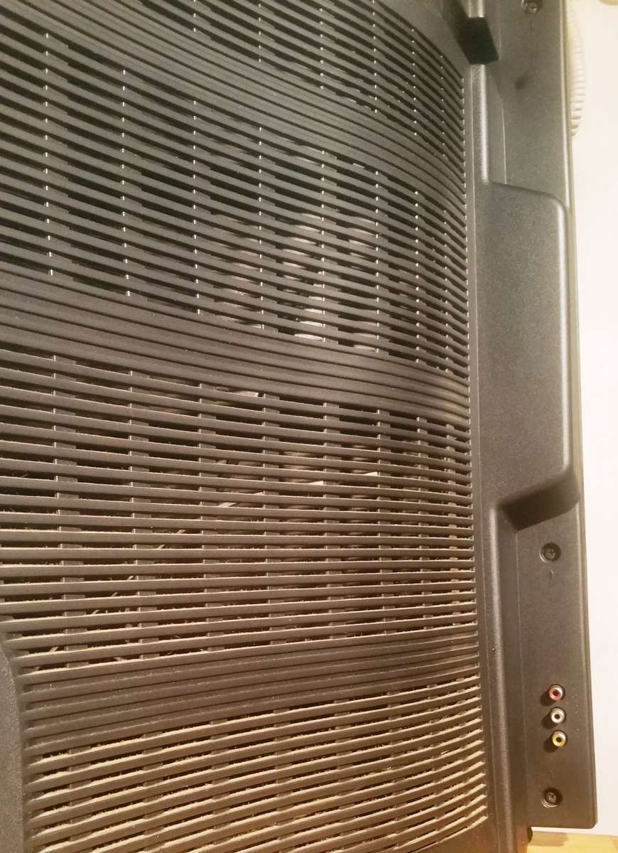 TELEFUNKEN DIGITAL CONTROL MULTI-SYSTEM TV 74cm (29") AV STEREO COLOUR (CRT)