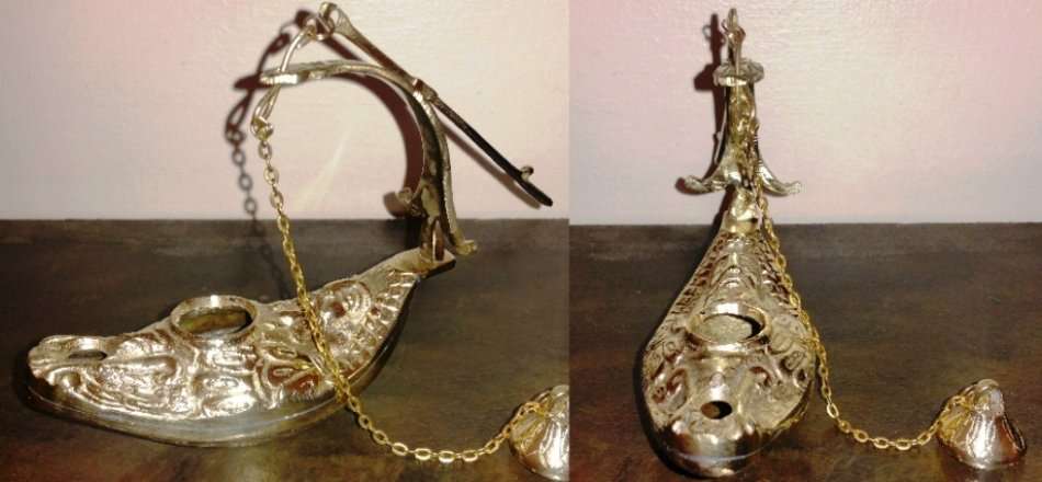 ANCIENT ROMAN BRONZE / BRASS OIL LAMP