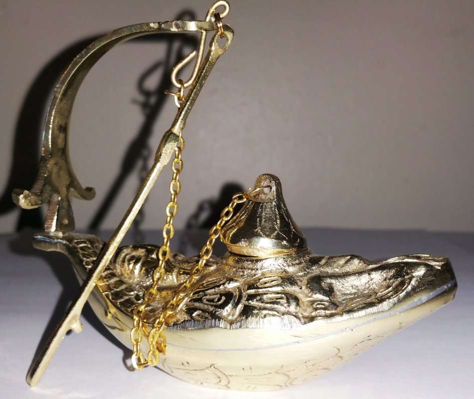 ANCIENT ROMAN BRONZE / BRASS OIL LAMP