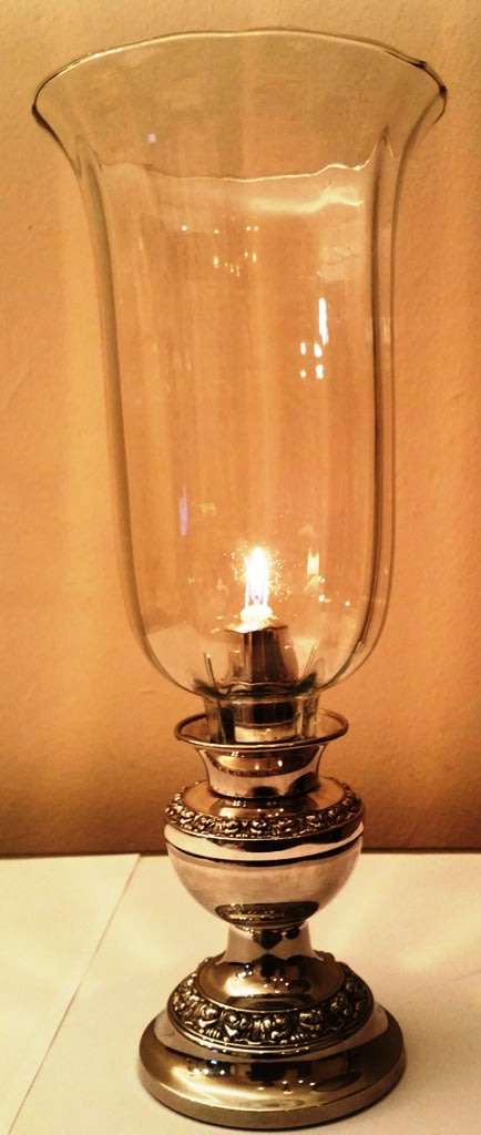 IANTHE SILVER-PLATED SPRING-LOADED CANDLE HOLDER WITH LARGE GLASS SHADE