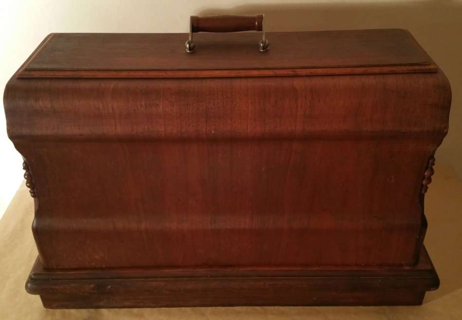 JONES CB SEWING MACHINE ~ VINTAGE ~ MECHANICAL ~ GUIDE BRIDGE FACTORY MANCHESTER ENGLAND