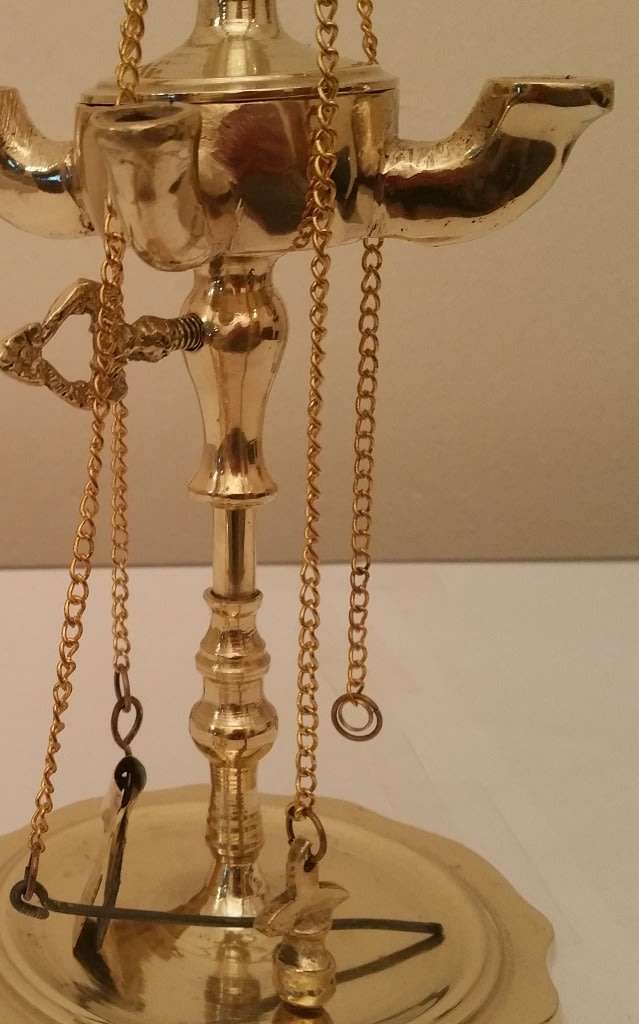 FULL SIZE SOLID BRASS WHALE OIL LAMP (LUCERNE) WITH FOUR SPOUTS **Reduced ~ Promotional**