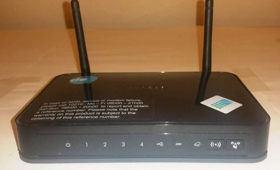 NETGEAR N300 WIRELESS ADSL2+ MODEM ROUTER [DGB2200]