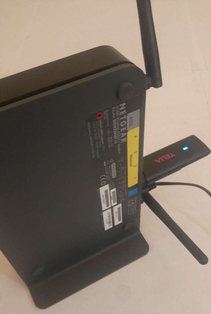 NETGEAR N300 WIRELESS ADSL2+ MODEM ROUTER [DGB2200]