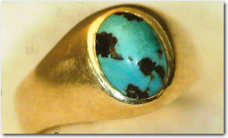 TURQUOISE SIGNET RING IN 18CT GOLD