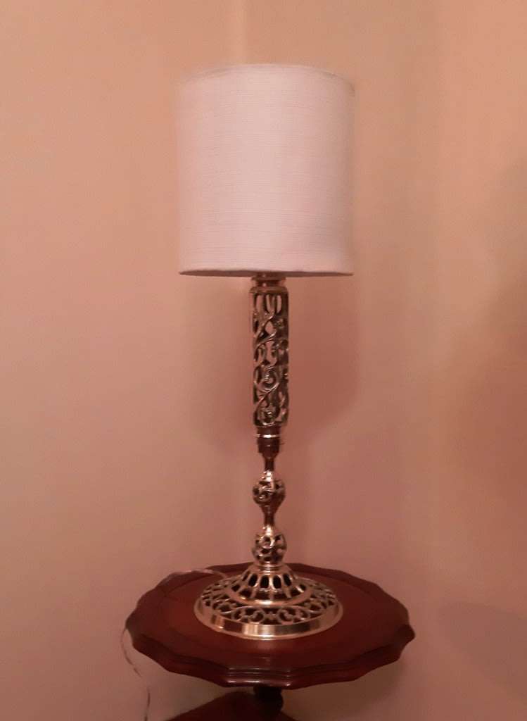 SOLID BRASS TALL TABLE LAMP WITH MEANDERING FILIGREE & WHITE SHADE