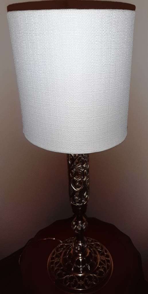 SOLID BRASS TALL TABLE LAMP WITH MEANDERING FILIGREE & WHITE SHADE
