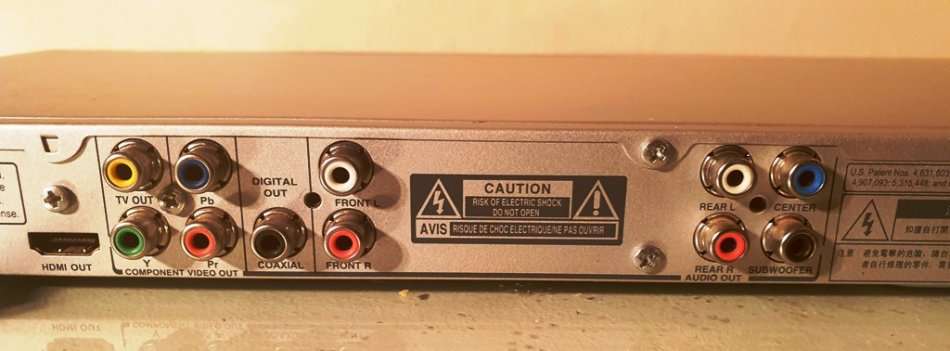 PHILIPS DVD PLAYER ~ DVP5986K