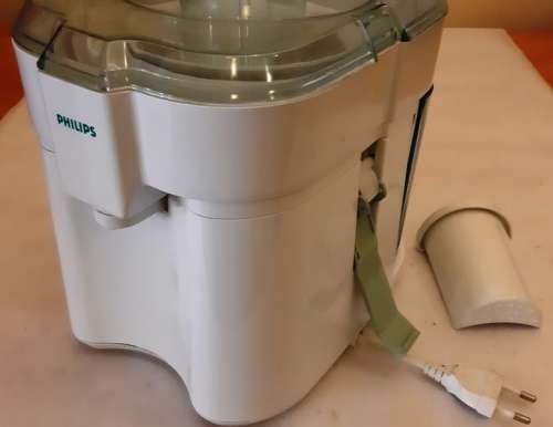 PHILIPS JUICER / JUICE EXTRACTOR [MODEL: HR2826]